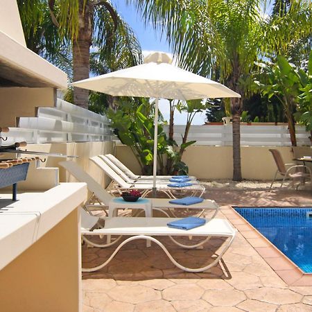 Nissi Sapphire Villa 아이아 나파 외부 사진