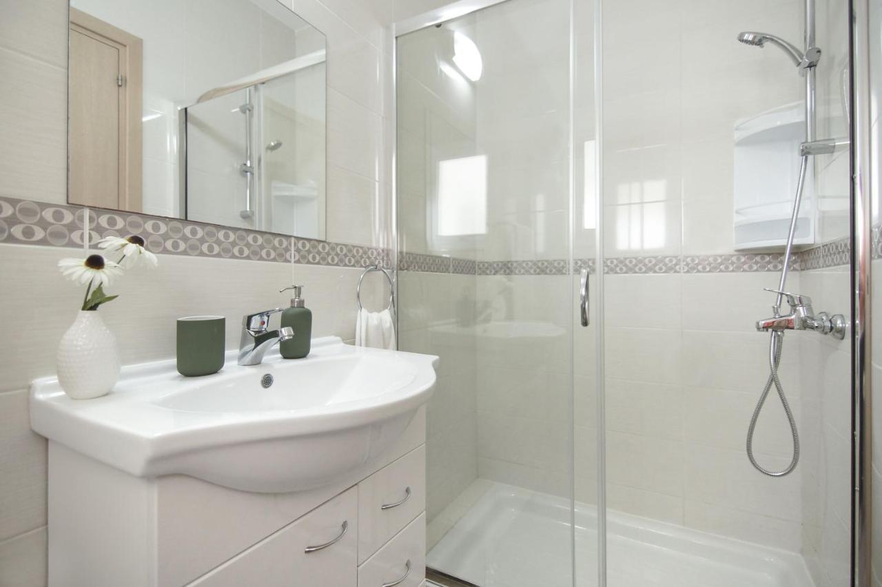 Nissi Sapphire Villa 아이아 나파 외부 사진