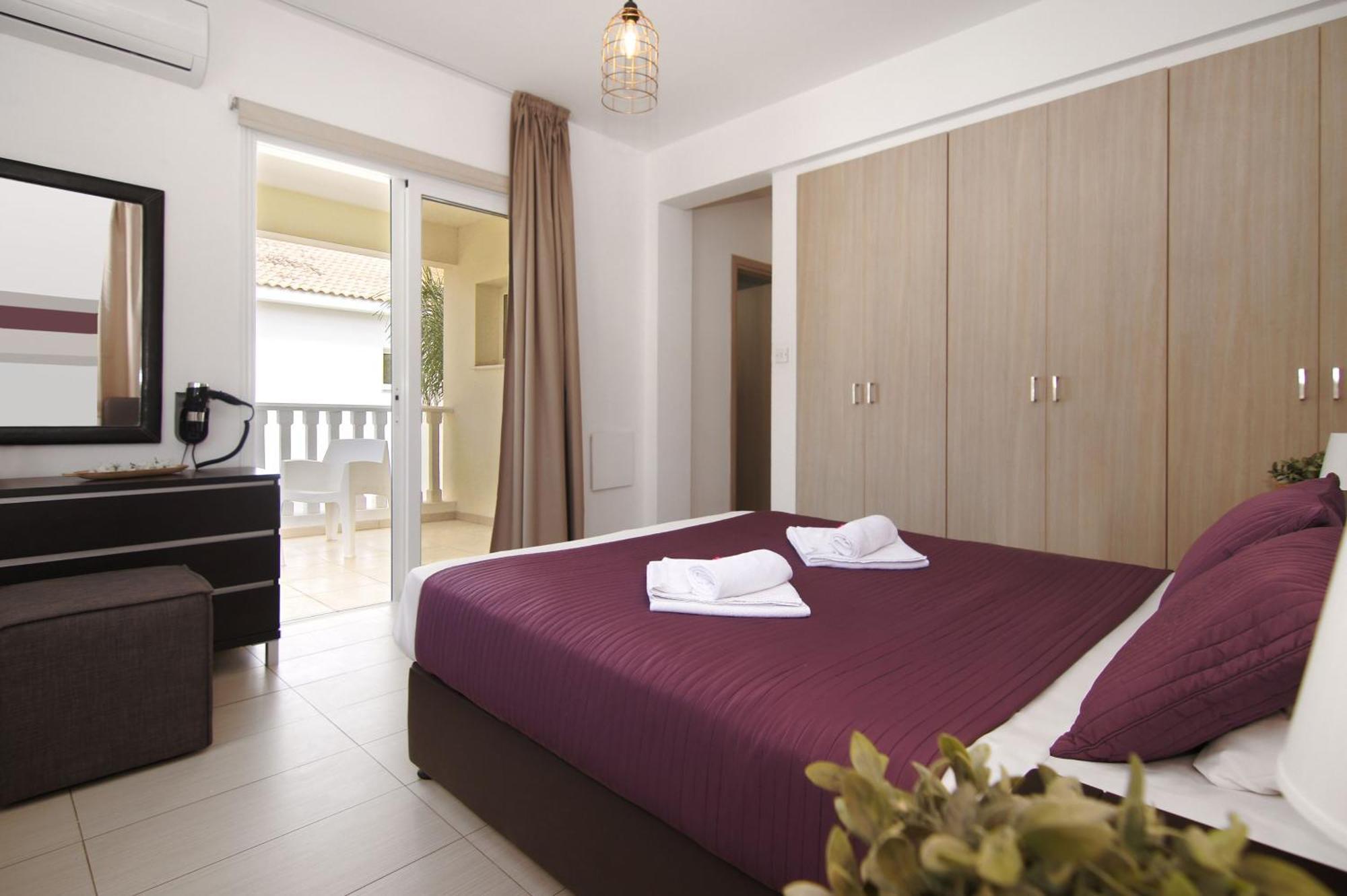 Nissi Sapphire Villa 아이아 나파 외부 사진